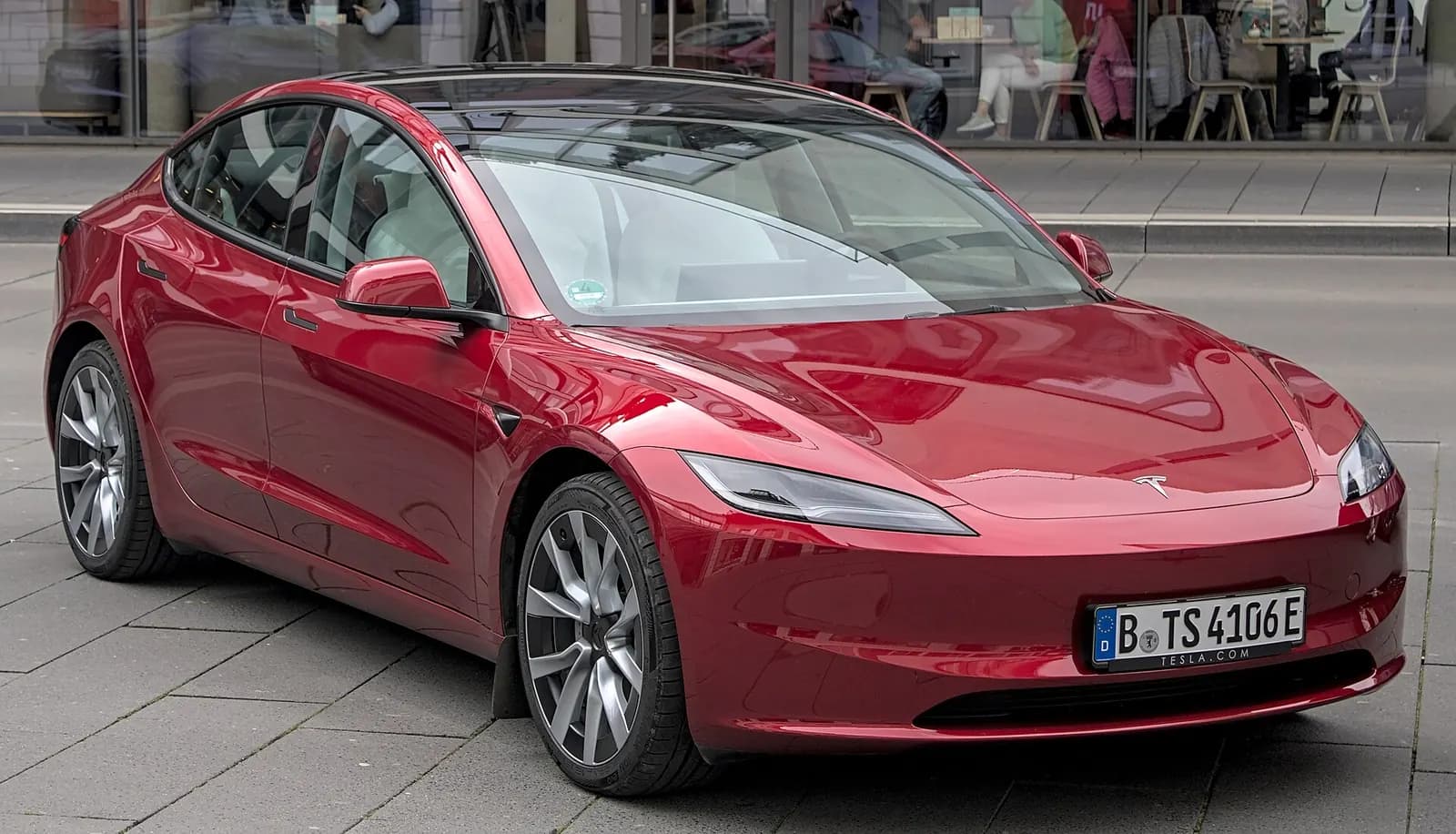 Tesla Model 3, 2023