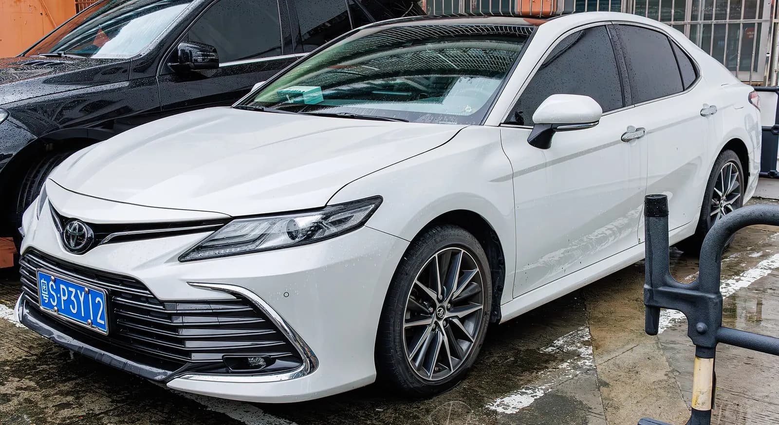 Toyota Camry, 2021, ağ